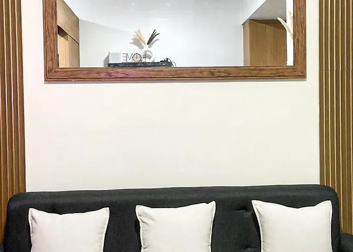 Bed & Breakfast Gem Shell Residences 1br By Jbco